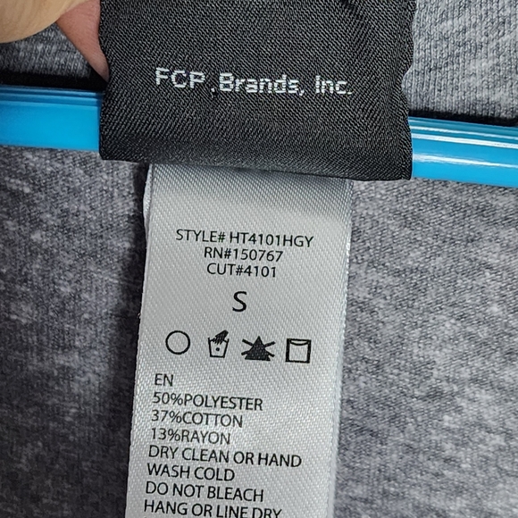 Harley Davidson Women's Shirt Jeweled Bling Logo Wings Graphics - Small - Picture 5 of 5